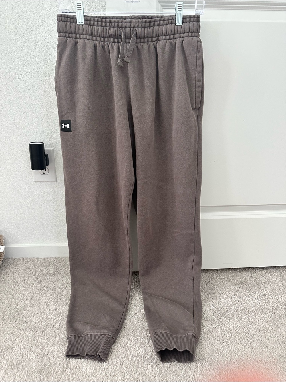 Under Armour Gray Brown Elastic-Waist Sweatpants